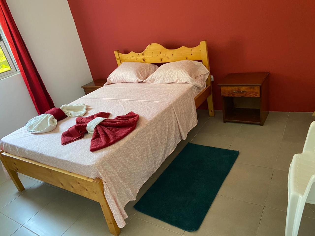 مبيت وإفطار Portela Casa Ze & Sonia المظهر الخارجي الصورة